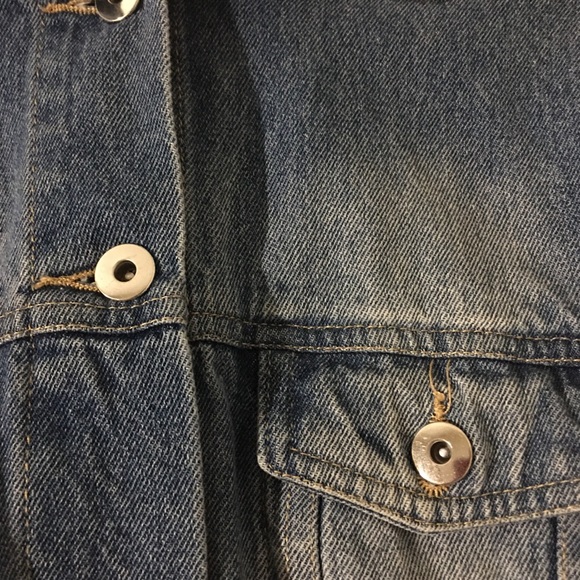 Oversized Women’s Denim Jacket w/ black lace - Picture 5 of 8